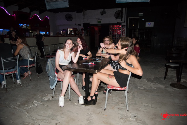 cronos Cena Show Locas con Glamour y Stand Up 38