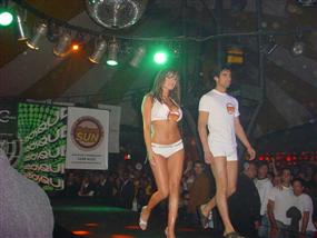 ELBOSQUE Desfile JC MODEL 1