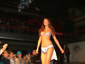 ELSIELAND Desfile 