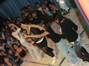 ELSIELAND Noche de junior 19