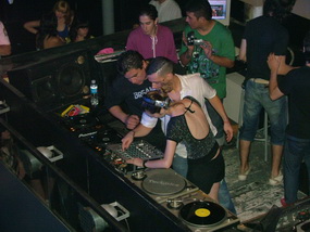 ELSIELAND Noche de DJ en Elsieland 56