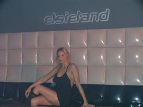 ELSIELAND Viernes imperdible... 44