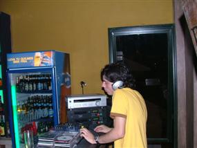 JERONIMO Dj en La Iguana Bar 2