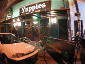 YUPPIES Aniversario Yuppies 18